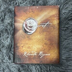 The Secret by Rhonda Byrne